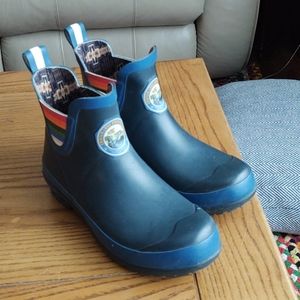 Pendleton rain boots